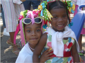 photo of 2 children at CubaNOLA event